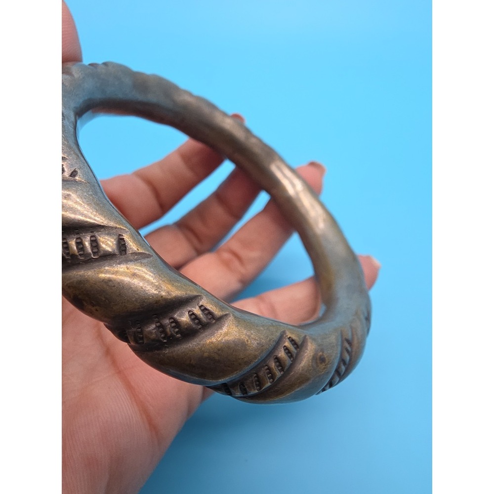 Silver Toned Antique Baby Rattle 3.5" Diameter Bangle - Picture 4 of 4